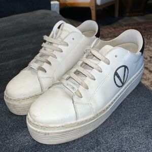 Valentino sneakers size 9.5